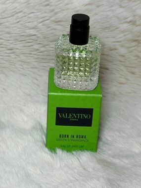 Valentino Born in Roma Green Stravaganza Eau de Parfum - 6ml miniature